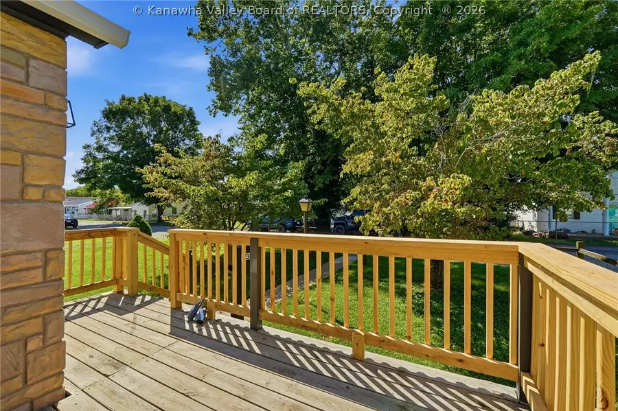 631 Chestnut Street, Kenova, WV 25530 - #3