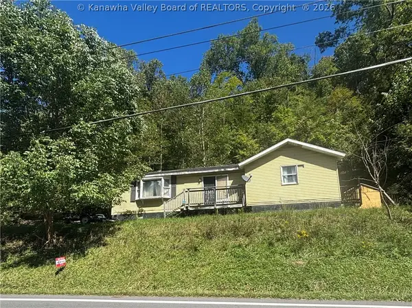 1295 Main Hewett Creek Road, Hewett, WV 25121