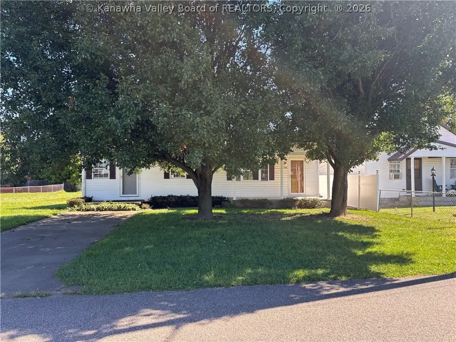 3208 Howard Avenue, Point Pleasant, WV 25550 - #3
