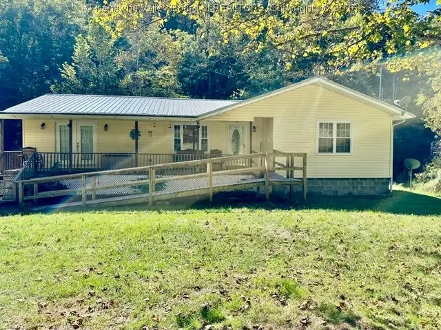 1031 Sycamore Road, Griffithsville, WV 25521 - #1