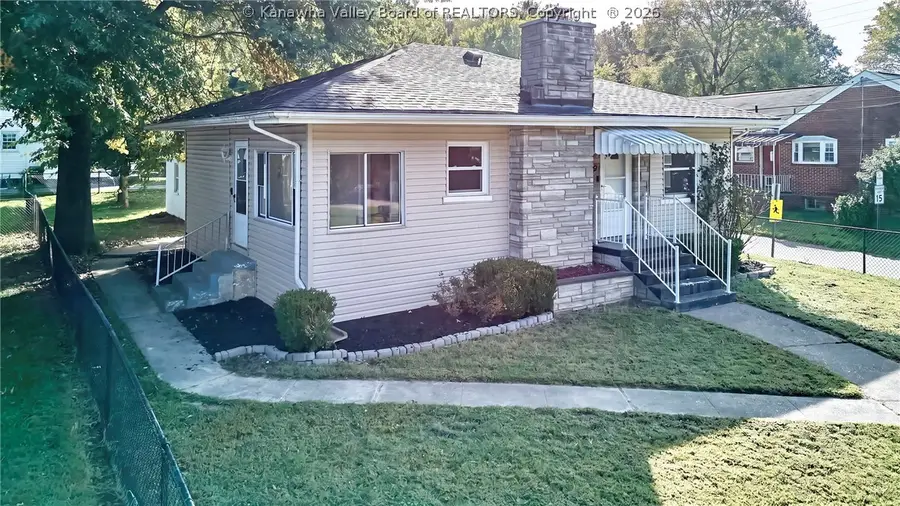 1020 B Street, Saint Albans, WV 25177 - #3