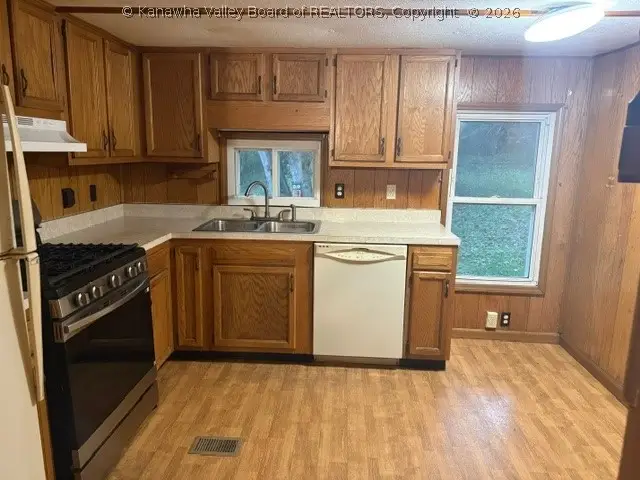 12581 Charleston Road, Red House, WV 25168 - #3