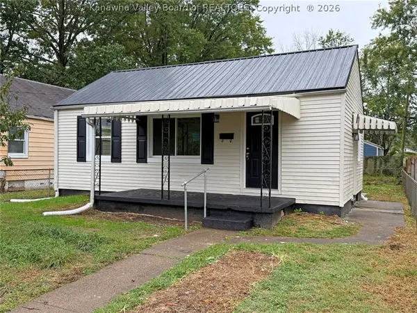 2509 Mckinley Avenue, St Albans, WV 25177