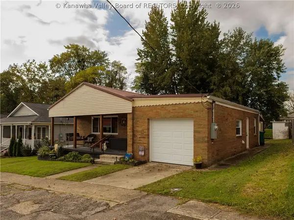 311 Rhoda Street, Hurricane, WV 25526