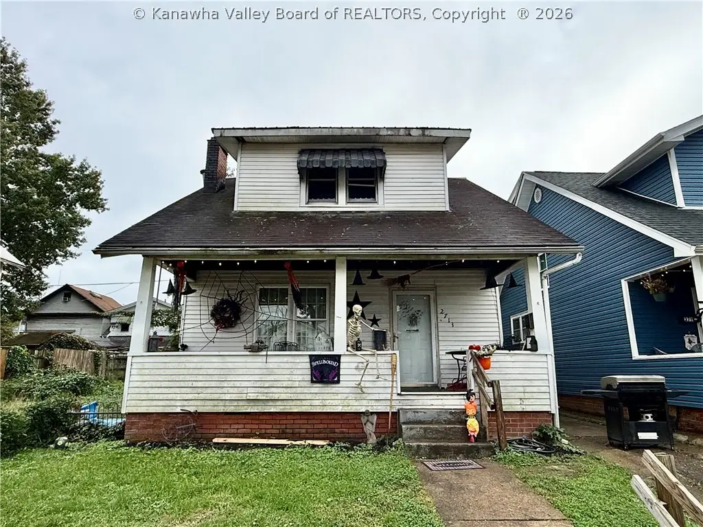2713 4th Avenue, Huntington, WV 25702 - #1