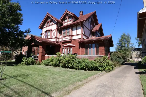 1590 Virginia Street, Charleston, WV 25311