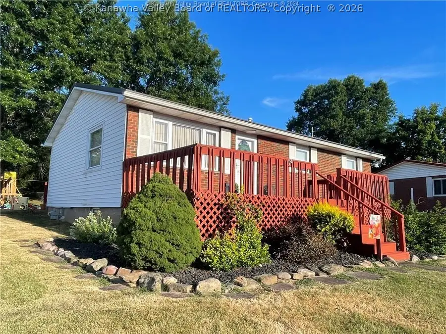 207 Edgewood Circle, Ripley, WV 25271 - #2