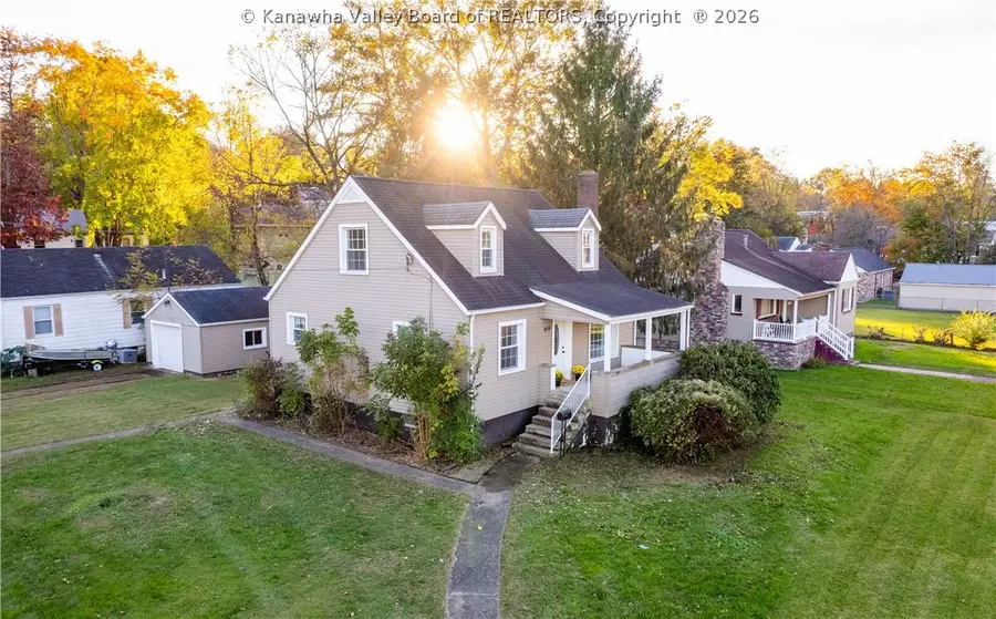 919 7th Avenue, Saint Albans, WV 25177 - #3