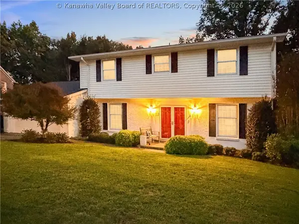 2045 Parkwood Road, Charleston, WV 25314