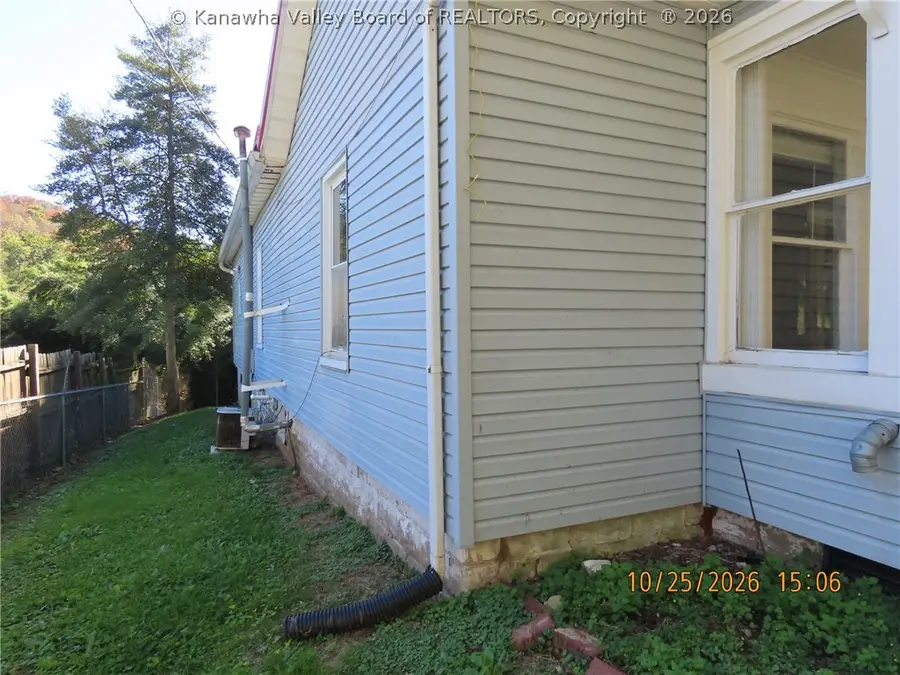 2944 Pennsylvania Avenue, Charleston, WV 25302 - #3