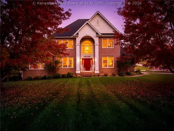 45 Crystal Springs Drive, Winfield, WV 25213