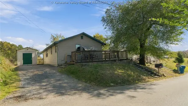 1305 3rd Street, Milton, WV 25541