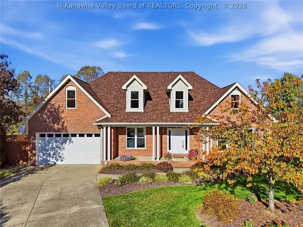 201 Carrington Drive, Hurricane, WV 25526