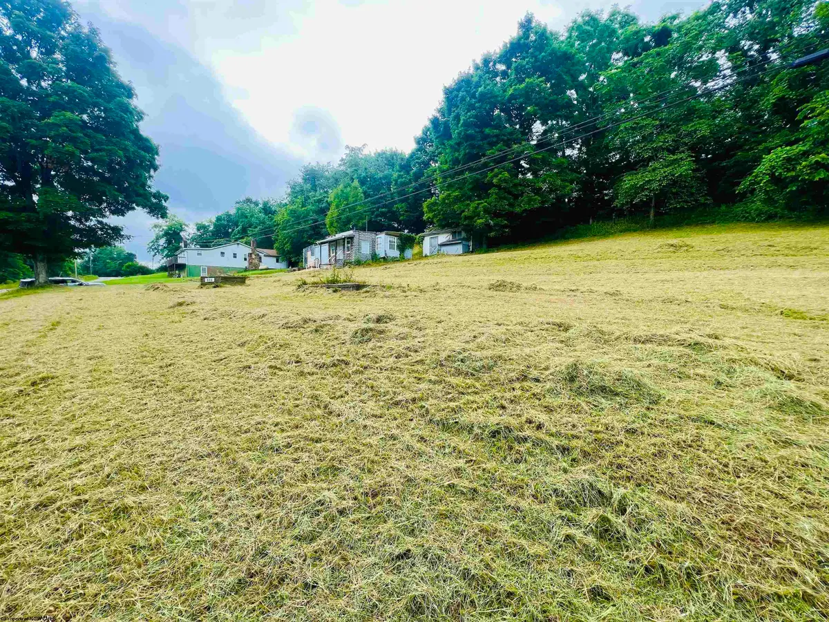 888 Summer School Road, Morgantown, WV 26508 - Image #1