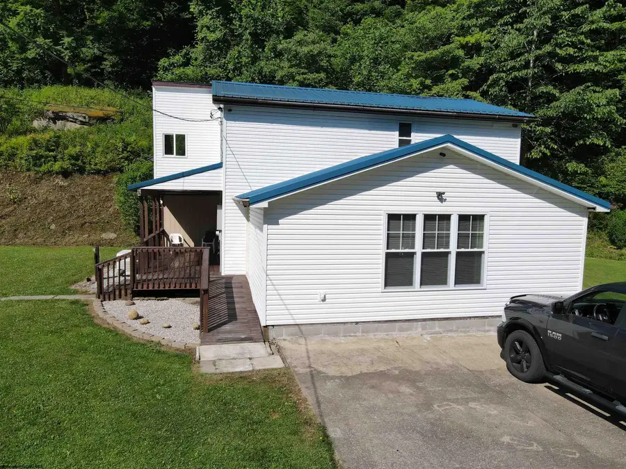 1858 Fola Road, Bickmore, WV 25019 - Image #2