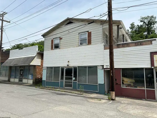 448 Scotts Run Road, Osage, WV 26543