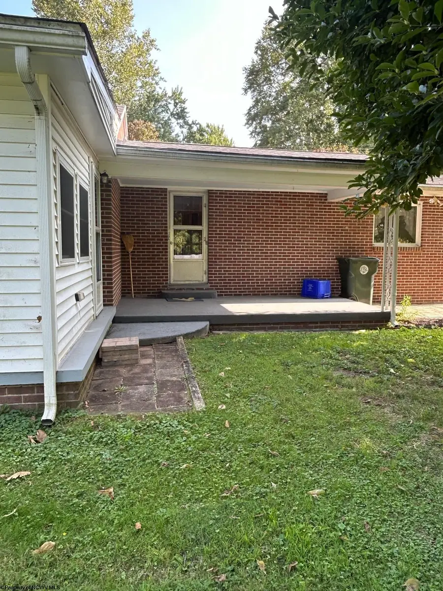 42 Island Avenue, Buckhannon, WV 26201 - Image #2