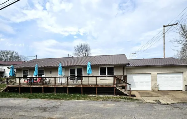 1103 N River Avenue, Weston, WV 26452