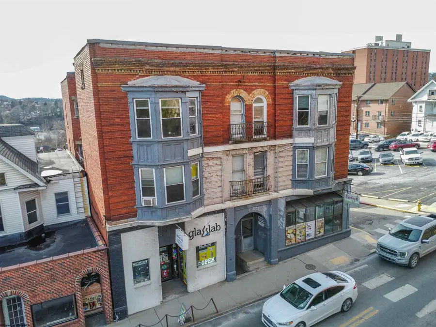 2009 University Avenue, Morgantown, WV 26505 - Image #3