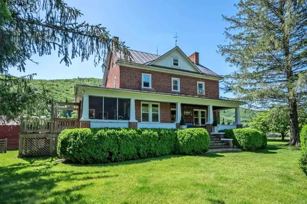 187 Leonard Lane, Franklin, WV 26807-7044