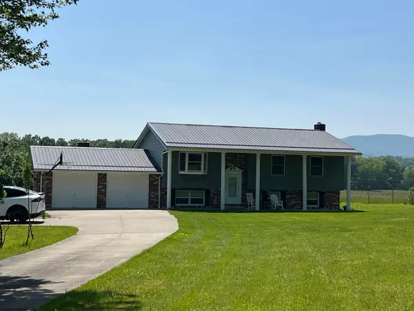 1564 Files Creek Road, Beverly, WV 26253