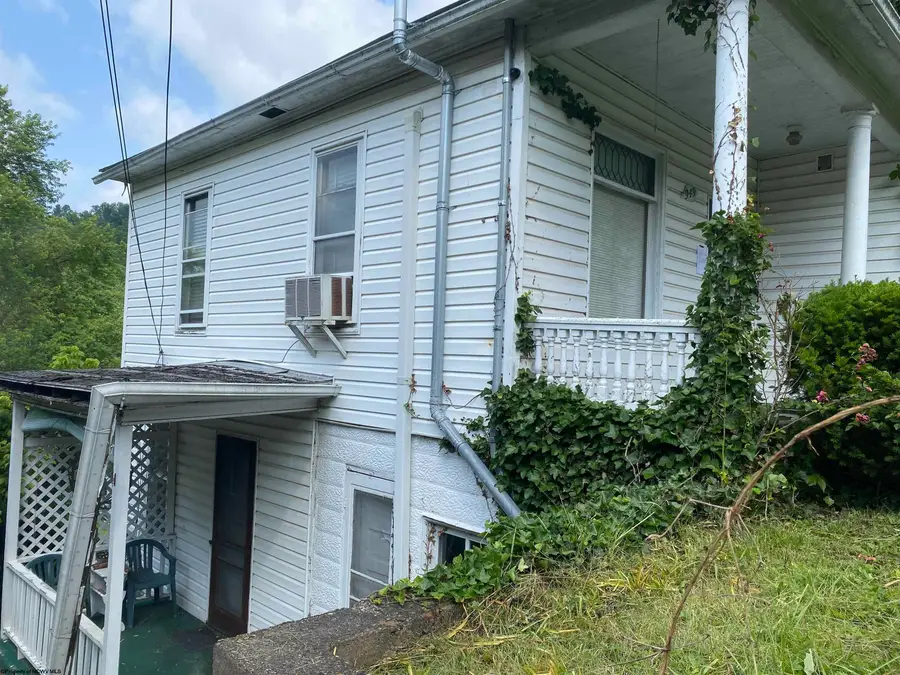 949 Washburn Street, Clarksburg, WV 26301 - Image #3