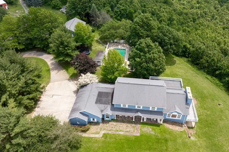 142 Vecchio Lane, Morgantown, WV 26508 - Image #2