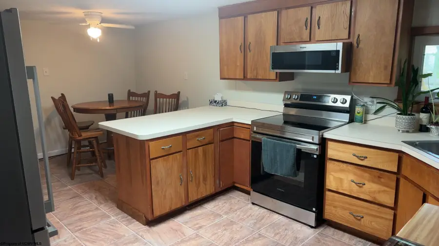 85 Charles Street, Shinnston, WV 26431 - Image #3