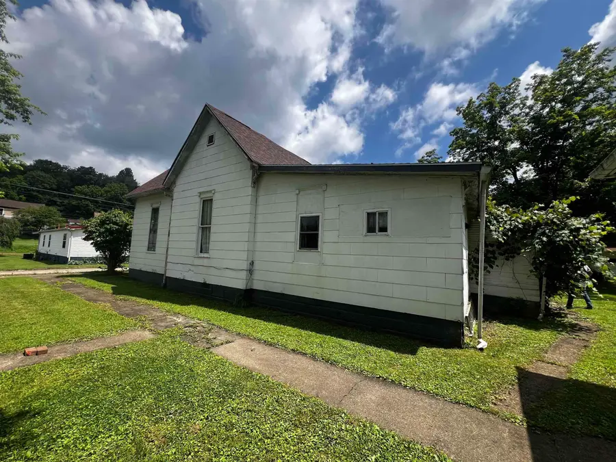 64 Carolina Avenue, Salem, WV 26426 - Image #3