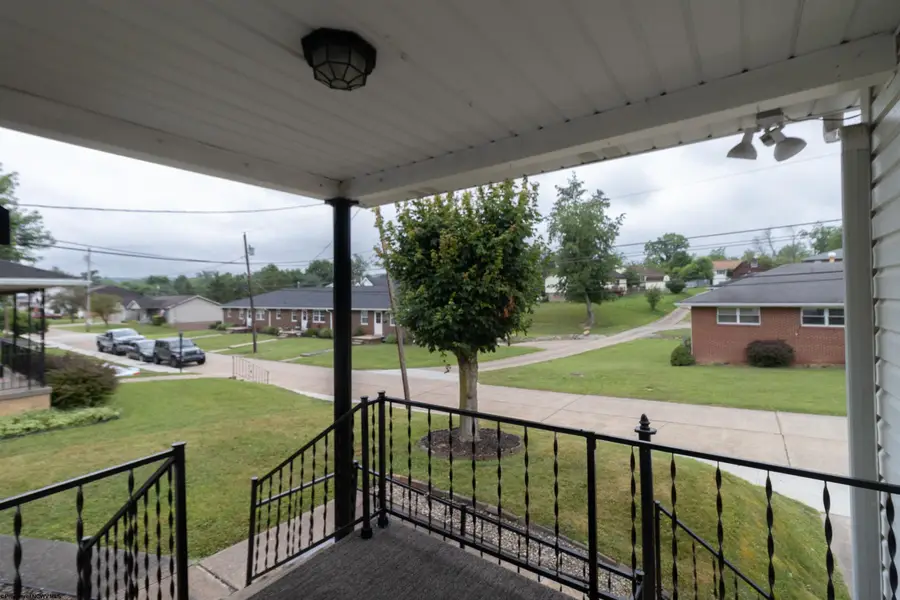 640 Pennsylvania Avenue, Bridgeport, WV 26330 - Image #2