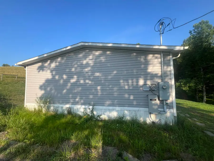 1328 Tolley Road, Bridgeport, WV 26330 - Image #2