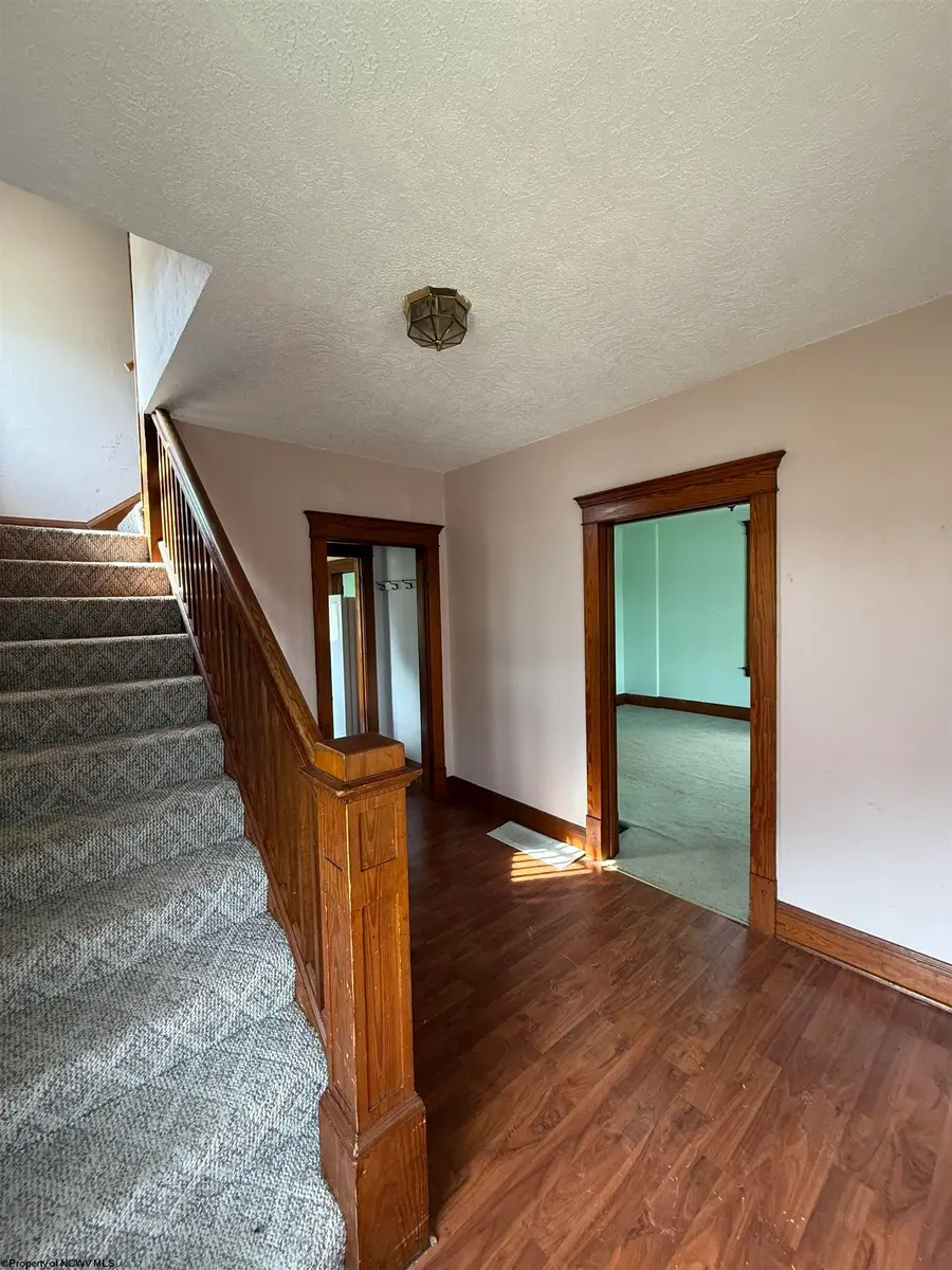 324 Fowler Avenue, Clarksburg, WV 26301 - Image #2