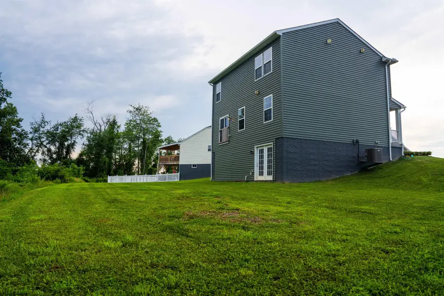 185 Eastview Way, Fairmont, WV 26554 - Image #2