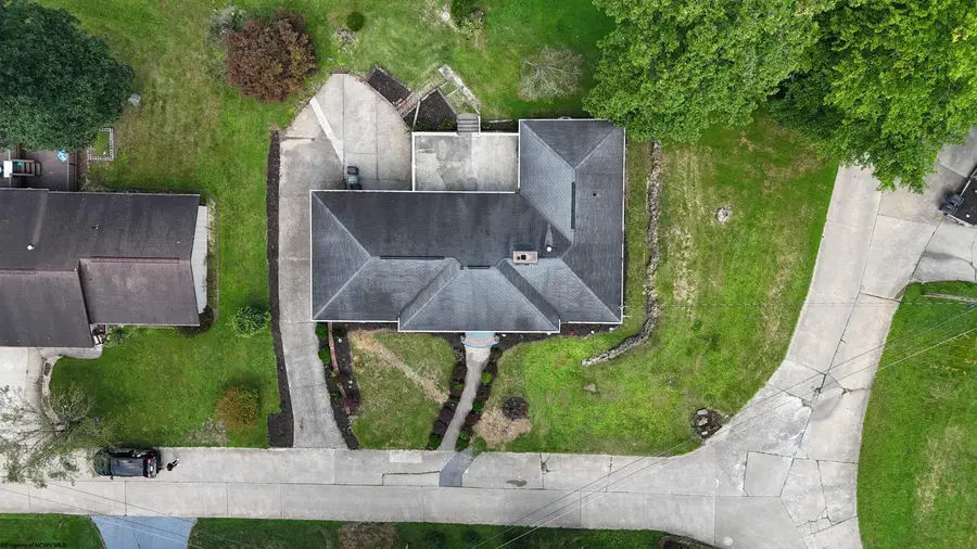 33 Elephant Walk, Fairmont, WV 26554 - Image #2