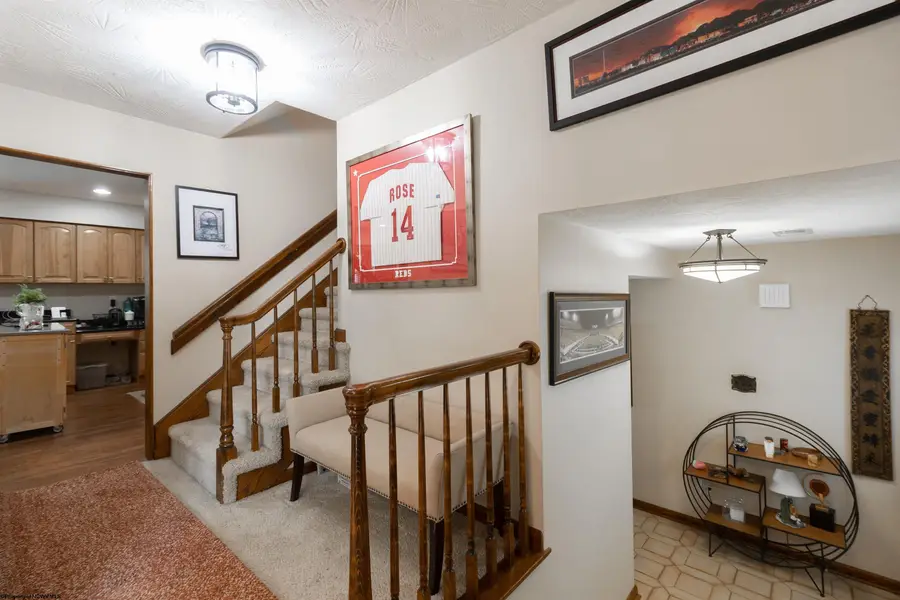 125 Ashford Drive, Bridgeport, WV 26330 - Image #3