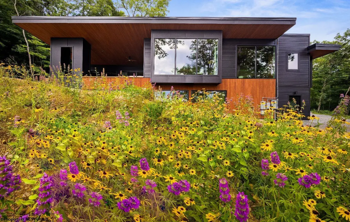 113 Lake Point, Morgantown, WV 26508 - Image #1