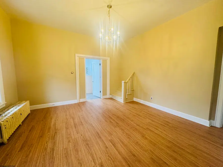 230 Locust Avenue, Fairmont, WV 26554 - Image #3