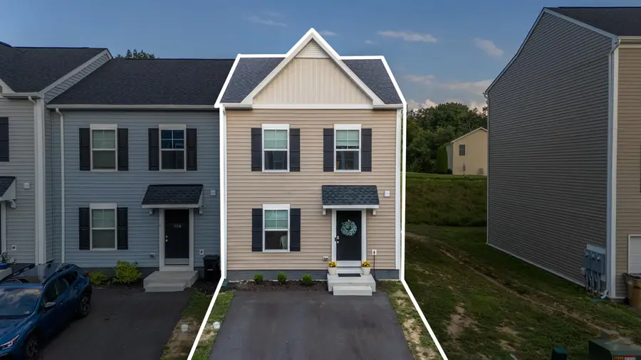 724 Mulligan Court, Maidsville, WV 26541 - Image #2