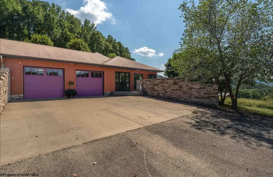 126 Big Foot Road, Dilliner, PA 15327 - Image #3