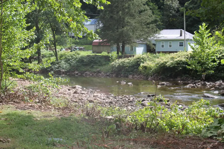 588 Point Mountain Road, Webster Springs, WV 26288 - Image #2