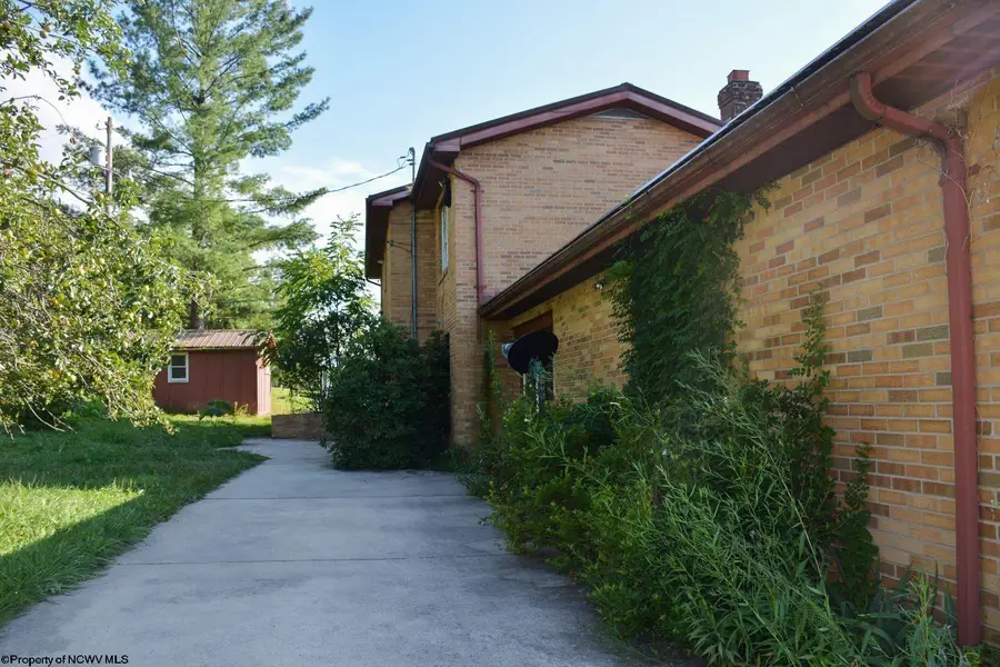 186 Kennedy Street, Elkins, WV 26241 - Image #2