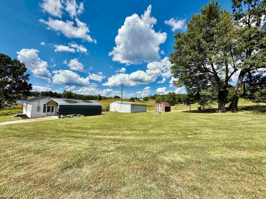 129 Darlynn Road, Philippi, WV 26416 - Image #2