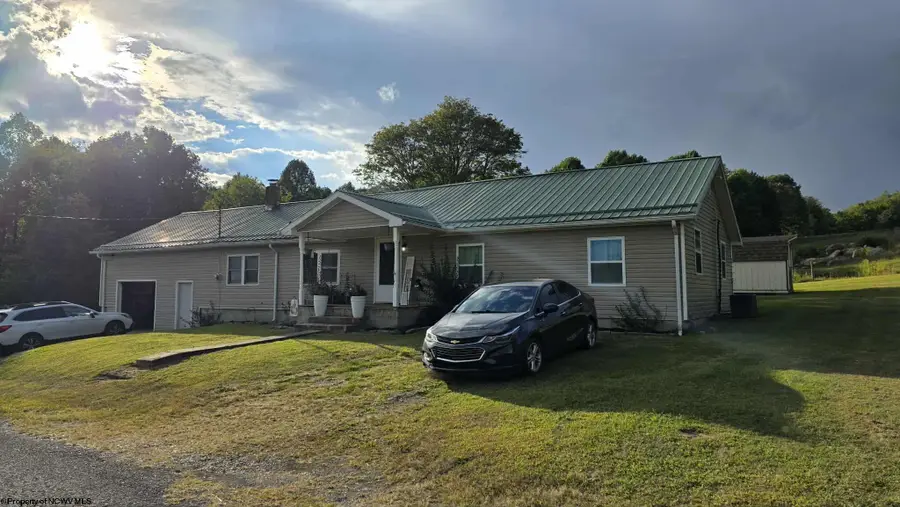 7027 Hall Road, Buckhannon, WV 26201 - Image #2