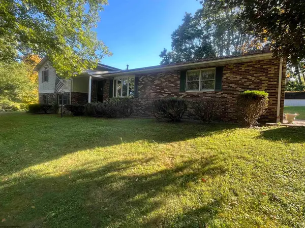 1758 Valley Chapel Road, Weston, WV 26452