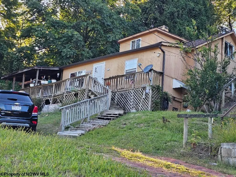 374 Limestone Road, Clarksburg, WV 26301 - Image #1