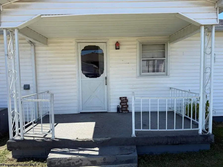 1523 N 16th Street, Clarksburg, WV 26301 - Image #2