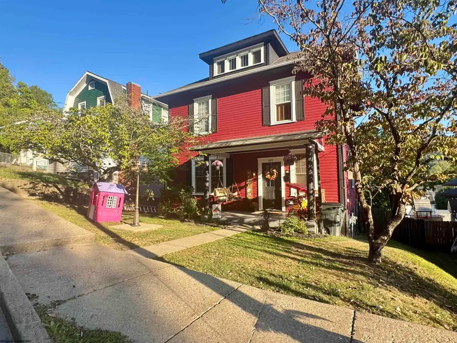 620 Center Avenue, Weston, WV 26452 - Image #2