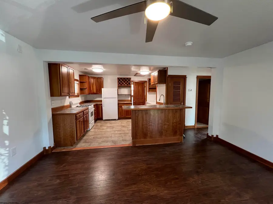 541 Hess Street, Morgantown, WV 26501 - Image #2