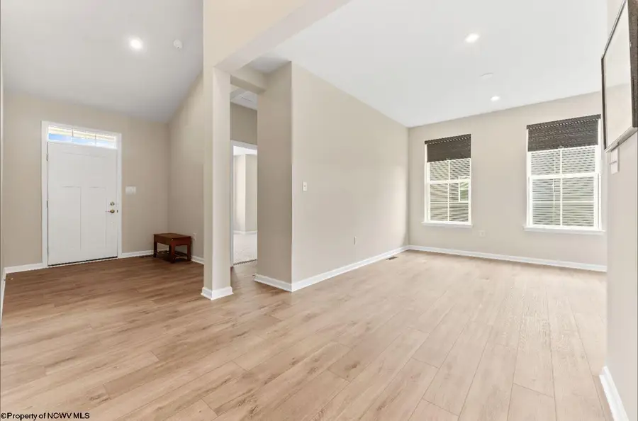 378 Lexington Circle, Bridgeport, WV 26330 - Image #3