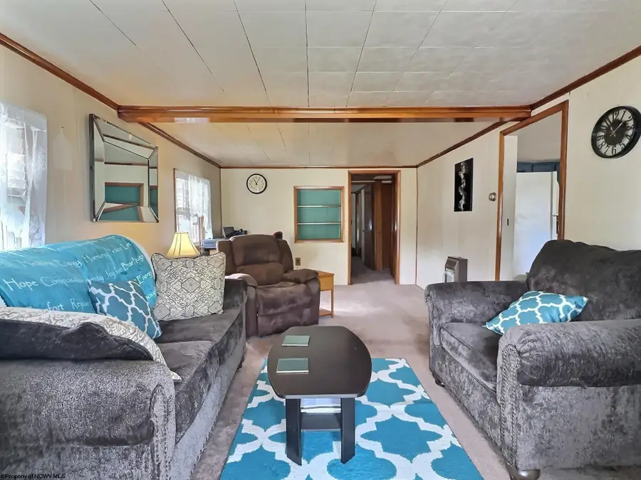 4673 Morgantown Road, Lake Lynn, PA 15451 - Image #3